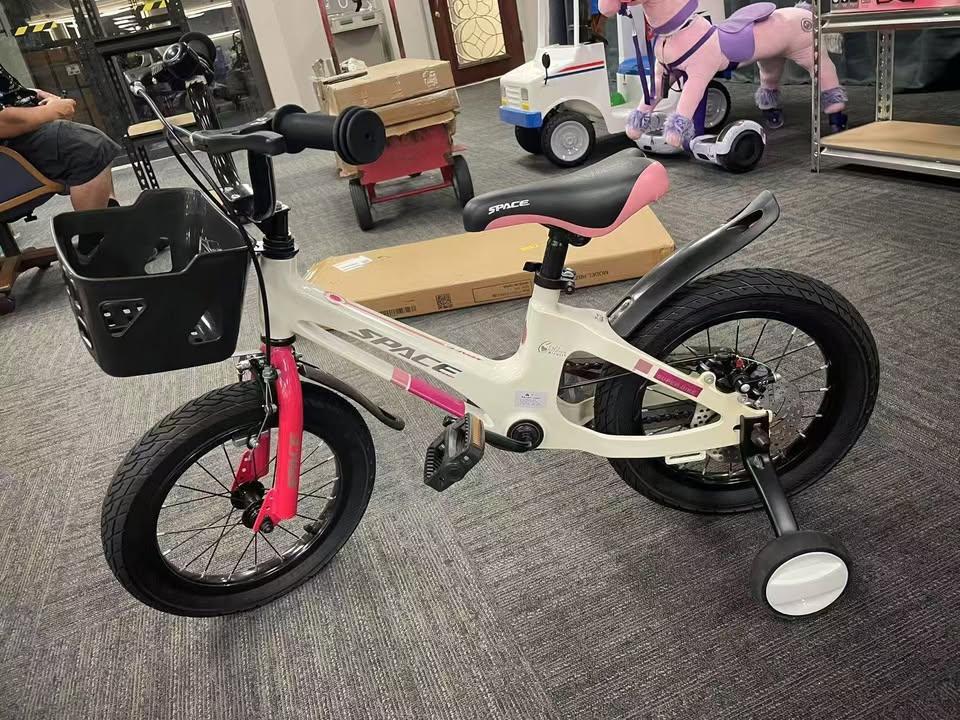 Spacebaby Kids Bike