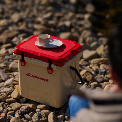 18Qt Red Beige Colorblocked Insulated Case