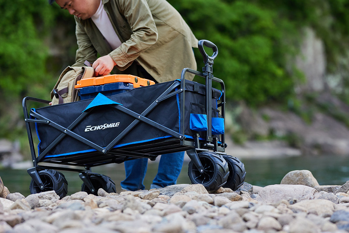 Black And Blue Colorblocked Bifold Campers